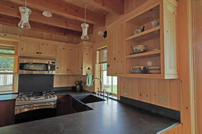 pine kitchen countertop
