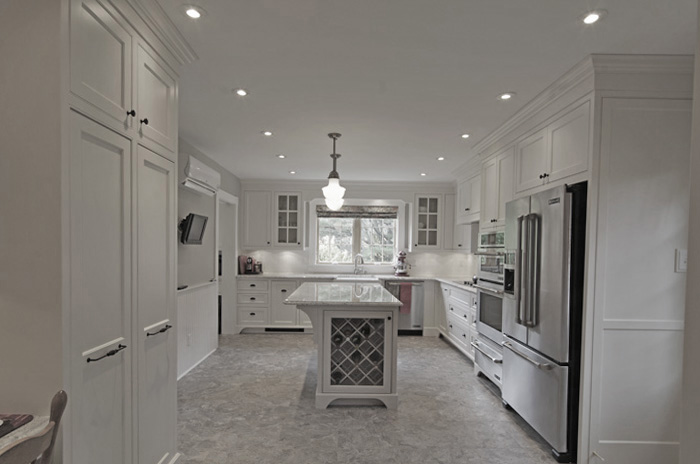 beautiful white kitchen