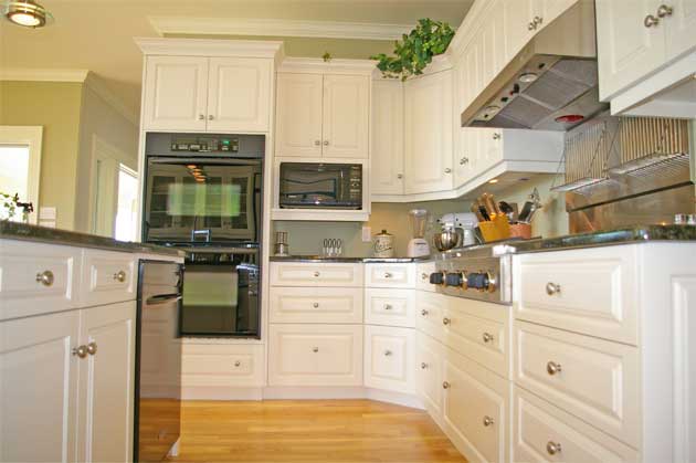 CLC painted kitchen