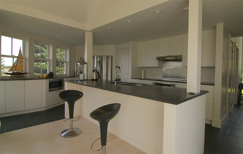 beautiful white kitchen