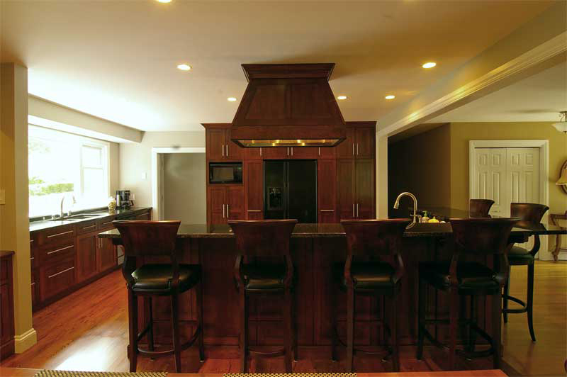 open concept kitchen & bar
